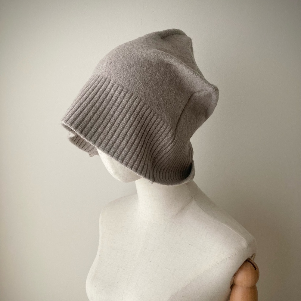 joodito origami crown 100% merino wool sweater hat beanie cap beige camel tan - Picture 5 of 10